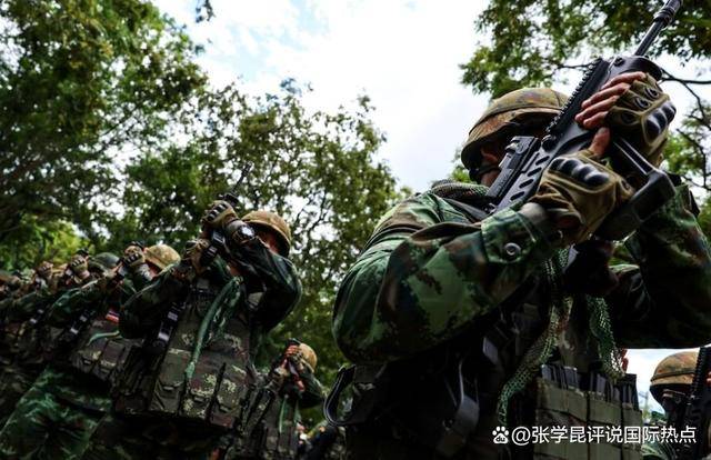 皇冠信用網正网_柬军压境缅机入侵皇冠信用網正网，祸不单行的泰国，直接开火宣战，中国危机四伏