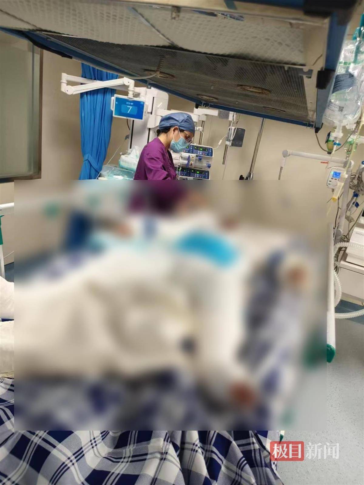 皇冠皇冠信用开户_男子帮邻居关液化气瓶遭遇爆炸皇冠皇冠信用开户，严重烧伤4个月后不幸离世，家属：治伤花了近140万，将为他申请见义勇为